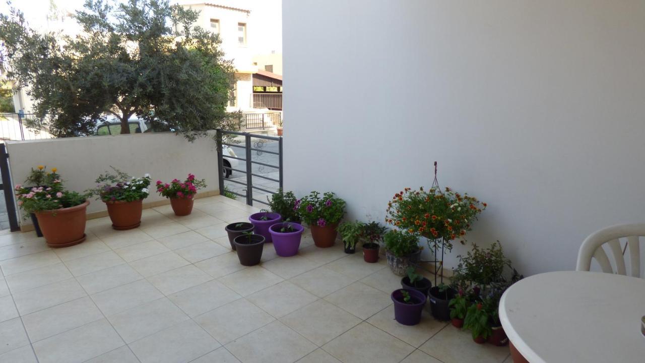 Kalampakas Guesthouse Larnaka Exterior foto